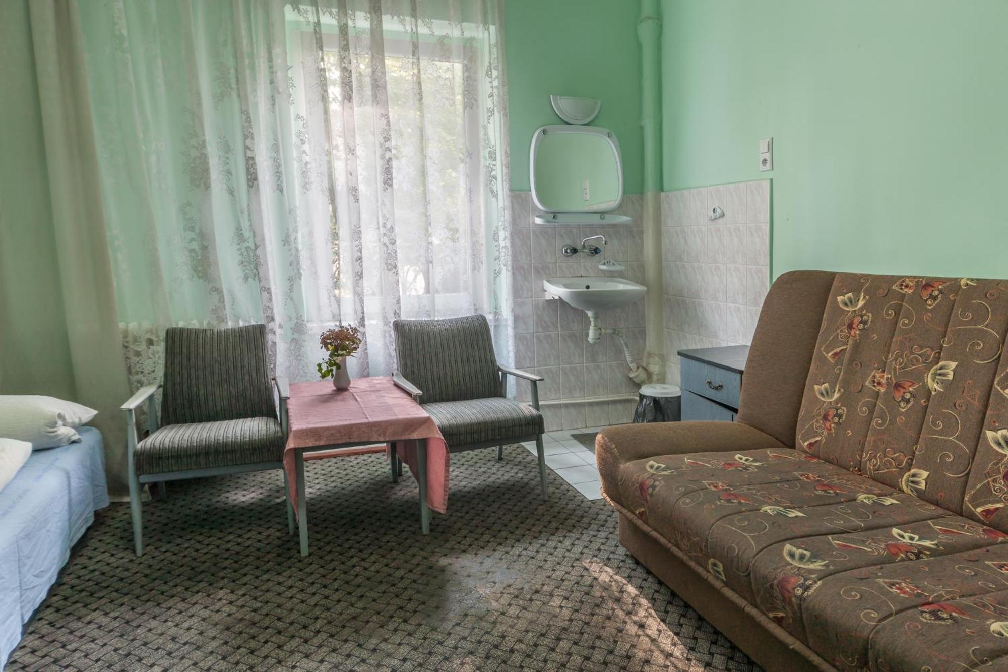 Zielony Las Hotel ราดคูฟ ภายนอก รูปภาพ